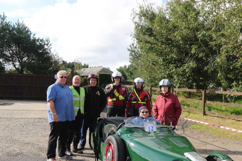 Group photo at the start