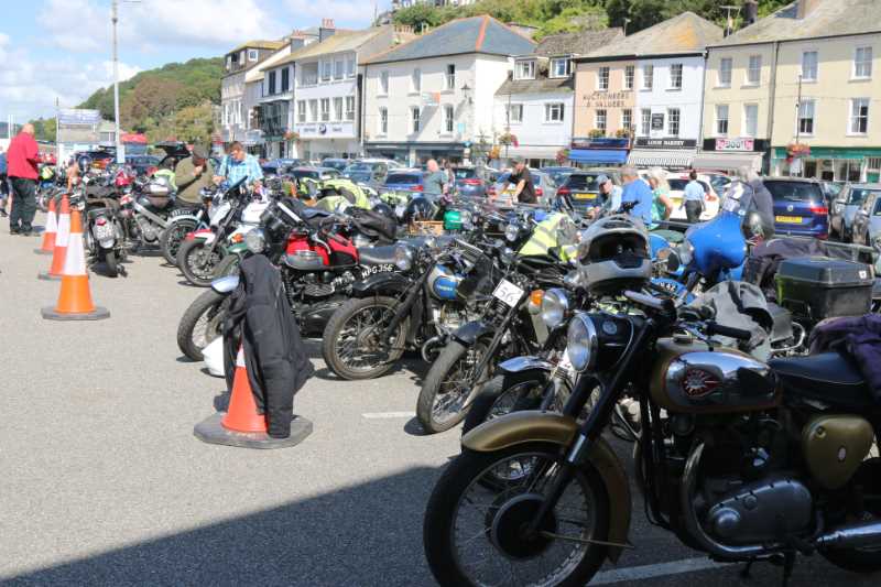 Looe harbour car park