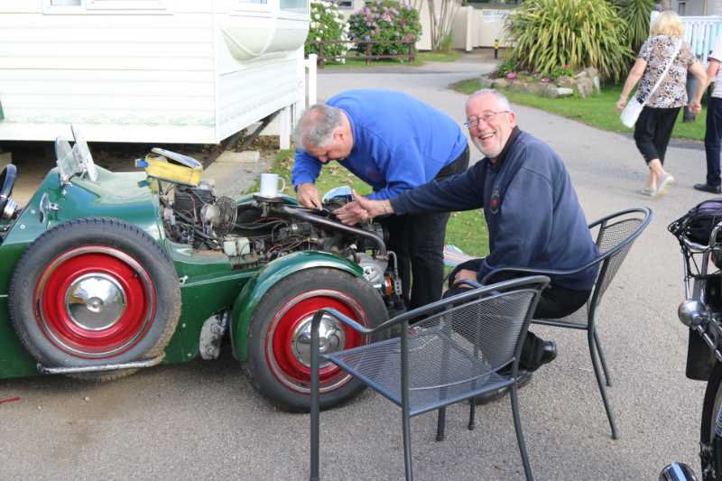 Rob has just realised where the carb was