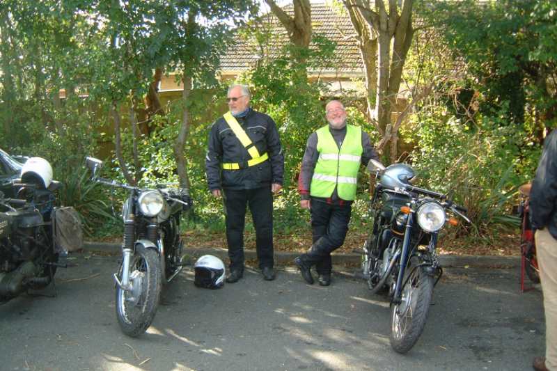 Rob and Stuart waiting for their passengers